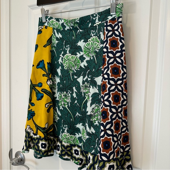NWOT Weekend Max Mara Short Flora Mini Skirt Size: Medium US4/6 Spring/Summer - Picture 8 of 14